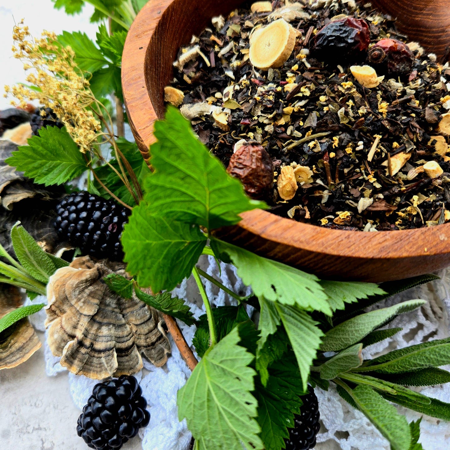 Brambly Sage | Blackberry Oolong Tea Blend